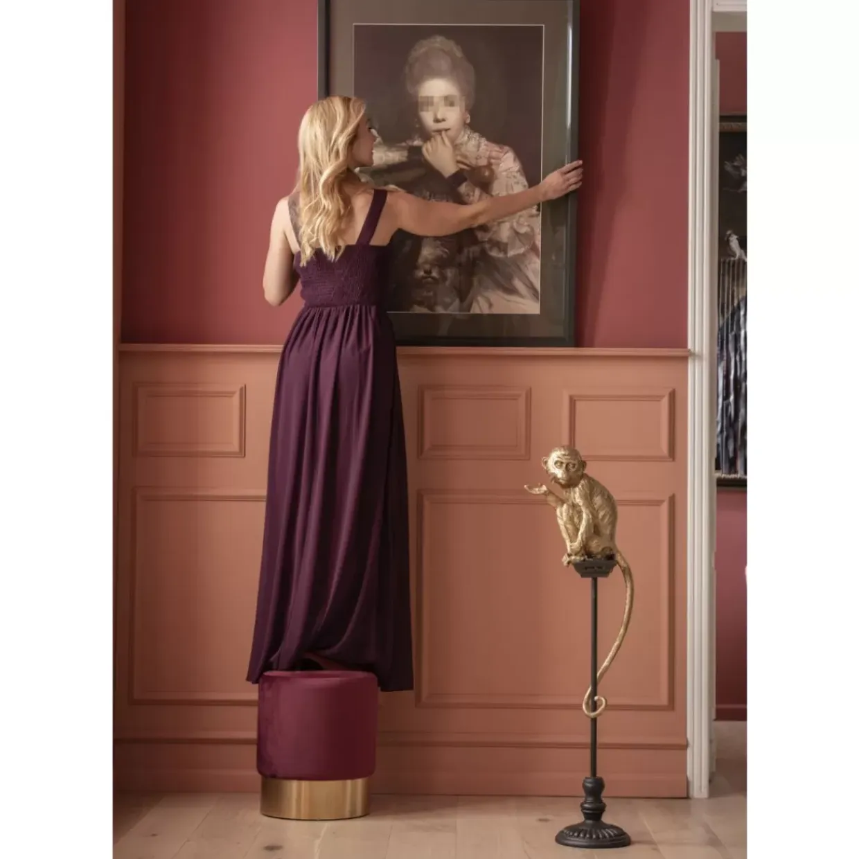 Bild Frame Incognito Sitting Countess 112X82